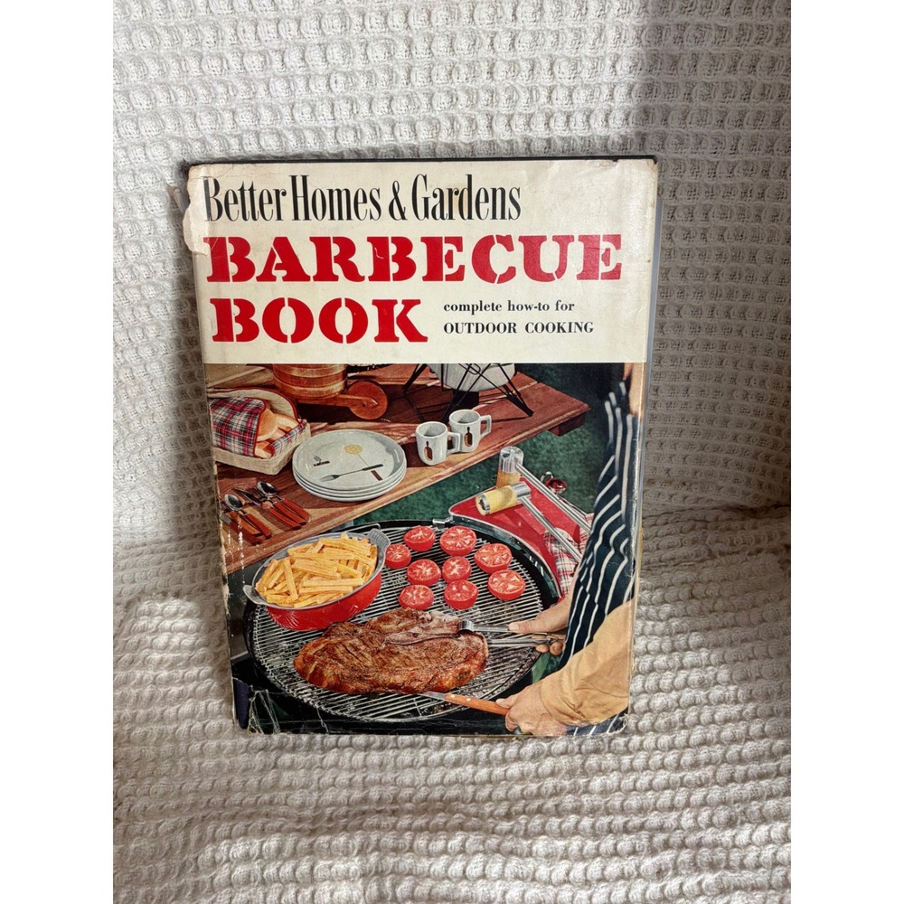 Vintage 1956 Better Homes & Gardens Barbecue Book Hardcover Cookbook Multi